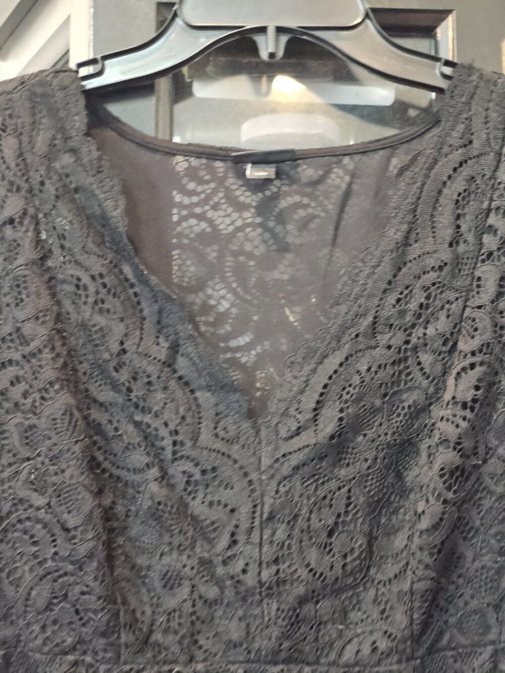Torrid Shot Sleeve V-neck Lace Bodysuit - Picture 7 of 8